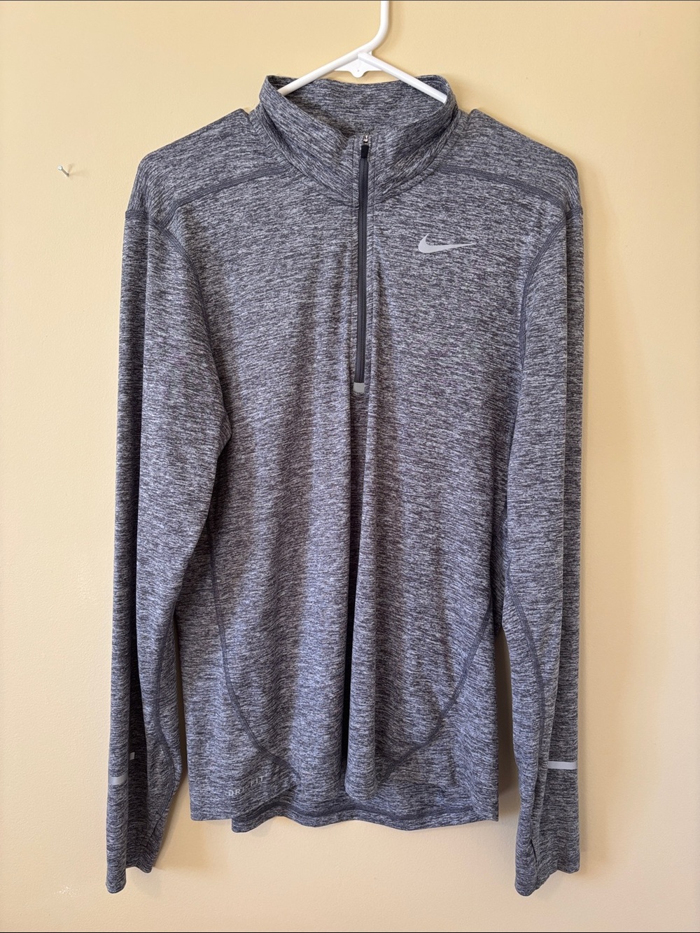Nike Men's Heather Gray Half-Zip Performance Pullover shirt